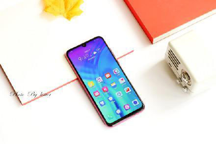 ��ҫ20i����ҫV20�Ŀ�� ��ҫ20i����ҫV20����Ա�_�ֻ�����_�ֻ�ѧԺ_��վ