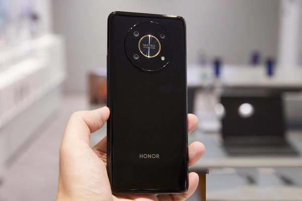 ��ҫx30����ҫx30i��ôѡ ��ҫx30����ҫx30i�Ա�����_�ֻ�����_�ֻ�ѧԺ_��վ