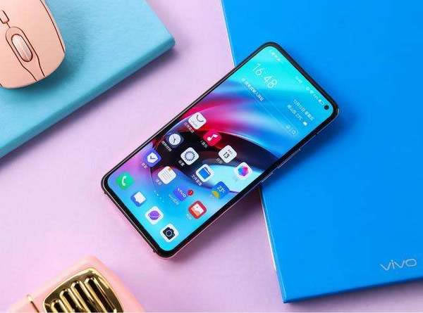 ��ҫ30��vivoX30�ĸ���-��ҫ30��vivoX30��������Ա�