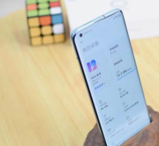 ��ҫx30max��С��10s�ĸ�����?��ҫx30max��С��10s�ԱȲ���_�ֻ�����_�ֻ�ѧԺ_��վ