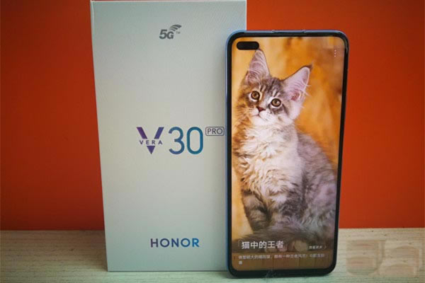 荣耀v30pro和vivox30pro区别对比 外观/性能/拍照/续航全面比对分析_手机评测_手机学院_本站