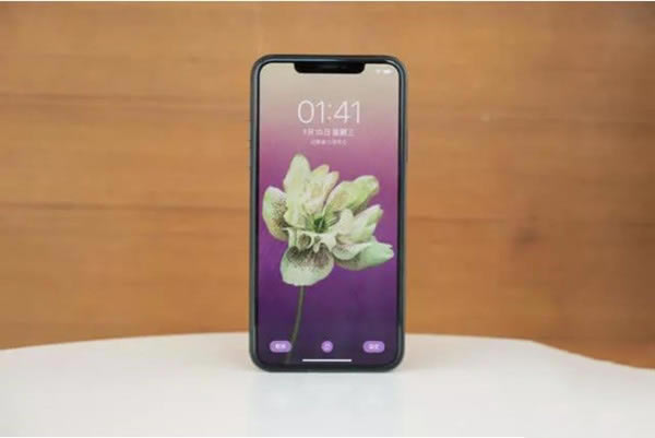 华为mate30pro和iphone11promax详细对比介绍_手机评测_手机学院_本站