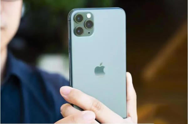华为mate30pro和iphone11promax详细对比介绍_手机评测_手机学院_本站