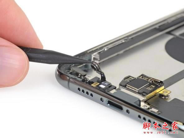 iFixit正式拆解苹果iPhone 11 Pro Max iPhone11 Pro Max值不值得买?iPhone 11 Pro Max完全拆解详细评测_苹果手机_手机学院_本站