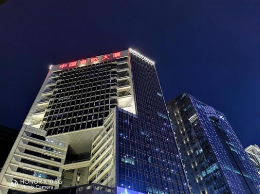 荣耀X10与iPhone11ProMax夜景拍照对比_手机评测_手机学院_本站