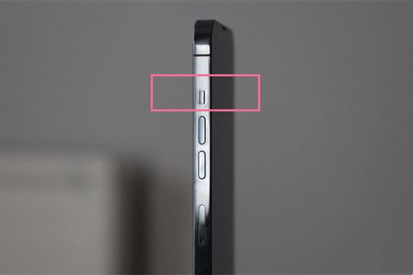 苹果13怎么调静音模式 iphone13静音在哪里设置_苹果手机_手机学院_本站