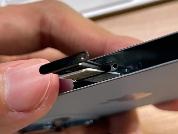 iphone13pro手机怎样装卡?苹果13pro手机SIM卡安装设置图文教程