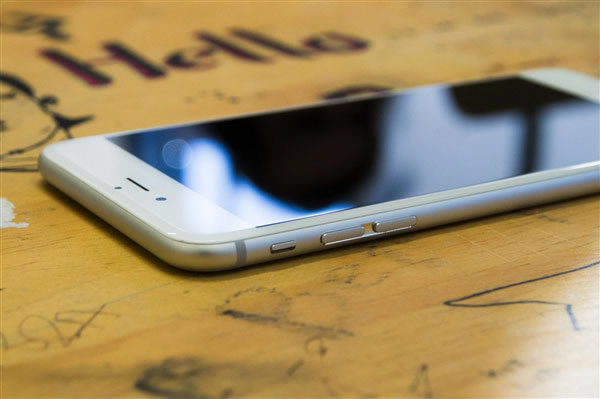 iPhone 6S购买方式大变:果粉排队也没用