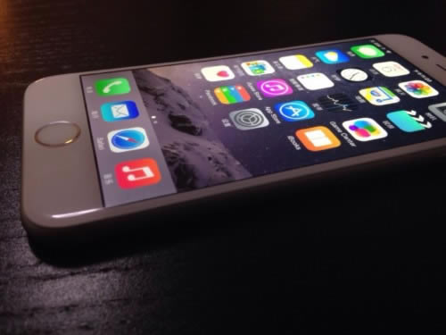 视频:iPhone 6已经在中国提前发布_手机资讯_手机学院_本站