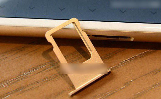 iPhone6��SIM����ô��װ��ƻ��iPhone6��װSIM������ͼ��_ƻ���ֻ�_�ֻ�ѧԺ_��վ