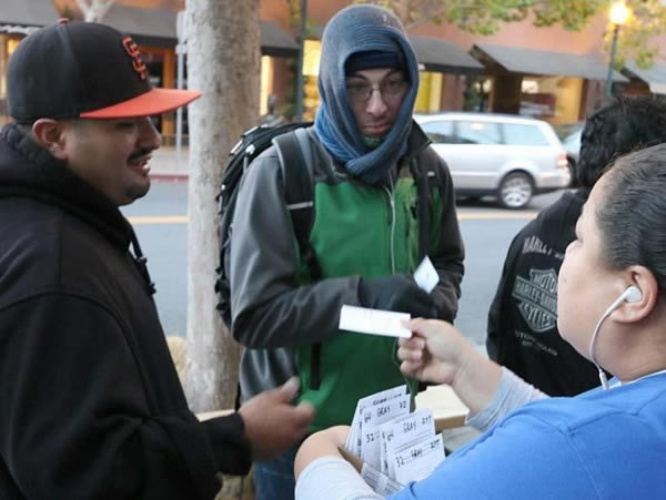 iPhone6�������²��� ����ԤԼ�����Ŷ� 