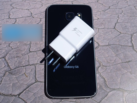 ����S6��iPhone6�ĸ��ã���ý�ܽ�����S6��ʤiPhone6���ߴ��ŵ�  _��׿�ֻ�_�ֻ�ѧԺ_��վ