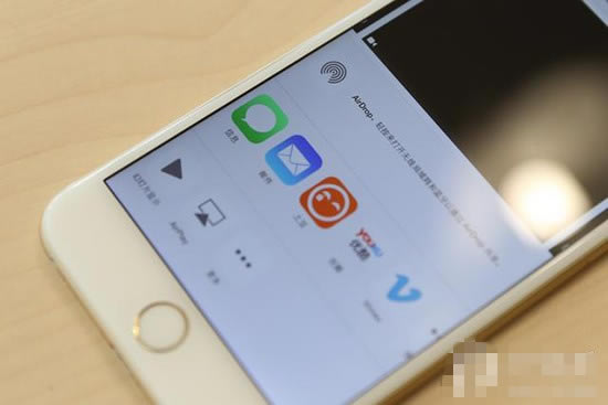 ��iPhone6 Plus����ʥ��ҹ4������