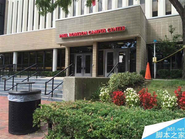 ����800��iPhone 6/6 Plus����ͷ���ŶԱ�