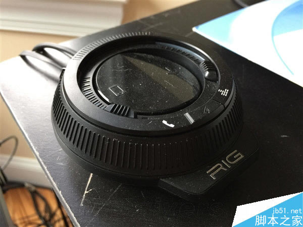 ����800��iPhone 6/6 Plus����ͷ���ŶԱ�