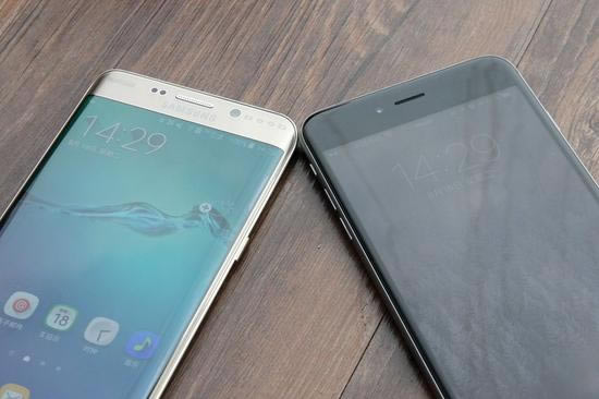 ����S6 edge+��ƻ��iPhone 6 Plus�ĸ��ã�S6 edge+��iPhone 6 Plus��ϸ�Ա�����_�ֻ�����_�ֻ�ѧԺ_��վ