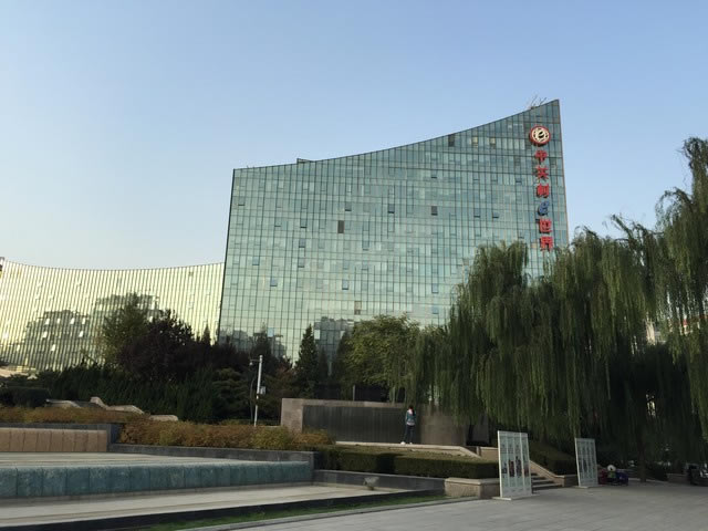 一个光学防抖差多少?iPhone6和iphone6 Plus拍照对比评测_苹果手机_手机学院_本站