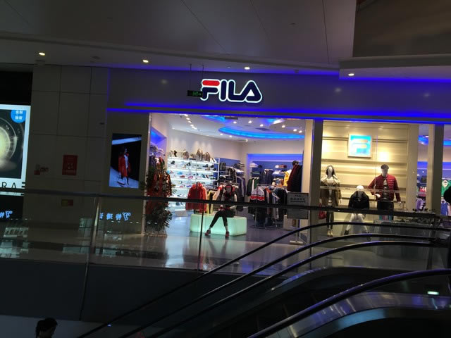 一个光学防抖差多少?iPhone6和iphone6 Plus拍照对比评测_苹果手机_手机学院_本站