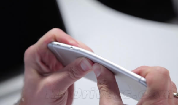iPhone 6/6 Plus变弯:苹果真免费换新?