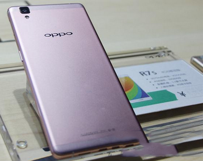 oppo r7s��iphone6s plus�ĸ��� oppo r7s��ƻ��6s plus�Ա�1