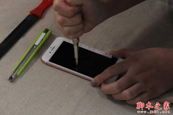 iphone7质量怎么样?苹果iPhone7的十万个虐待测试