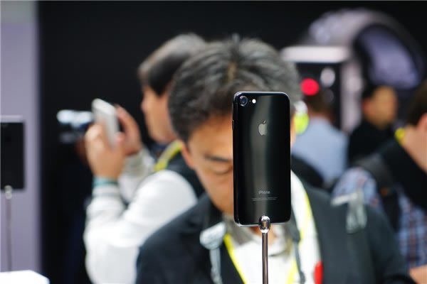 苹果iPhone7真机体验一个小时 谈谈使用真实感受_苹果手机_手机学院_本站