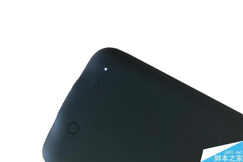 型号ME7086A的酷能量iPhone 7背夹电池拆解图赏_手机知识_手机学院_本站