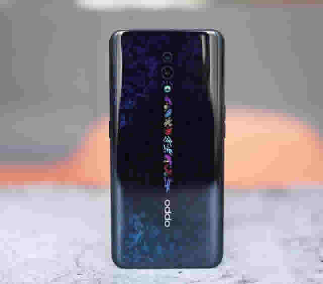 OPPO Reno和iPhone8哪款好 OPPO Reno和iPhone8手机对比评测_手机评测_手机学院_本站