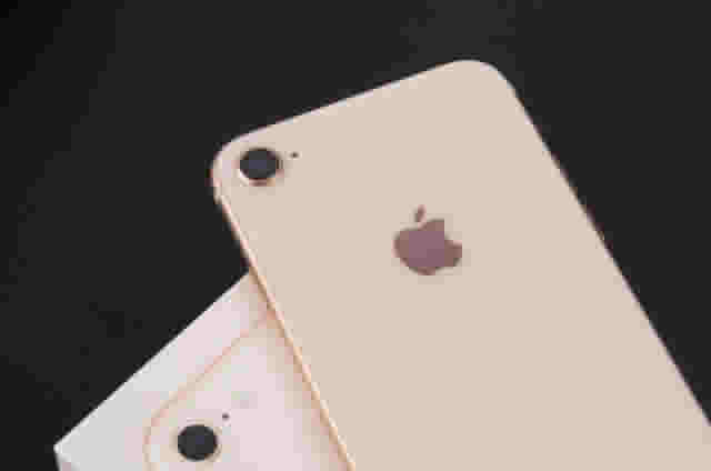 OPPO Reno和iPhone8哪款好 OPPO Reno和iPhone8手机对比评测_手机评测_手机学院_本站