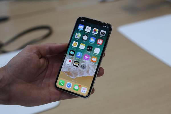iPhone X值得入手吗?苹果iPhone X参数配置与图赏
