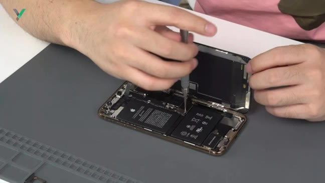 iPhone XS Max内部做工怎么样?苹果XS MAX拆解图解评测