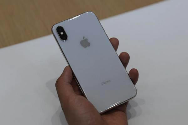 小米MIX2和iphoneX哪个值得买?小米MIX2和iphoneX区别对比详细评测