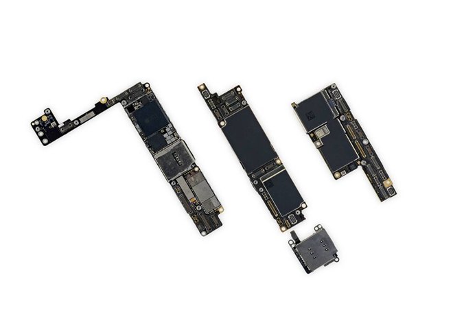 iPhone XR做工好不好 苹果iPhone XR拆解图解_苹果手机_手机学院_本站