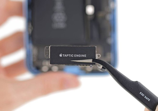 iPhone XR做工好不好 苹果iPhone XR拆解图解_苹果手机_手机学院_本站