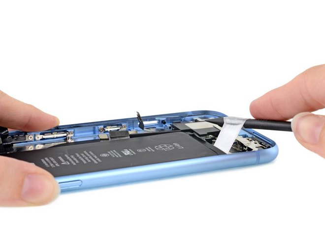 iPhone XR做工好不好 苹果iPhone XR拆解图解_苹果手机_手机学院_本站