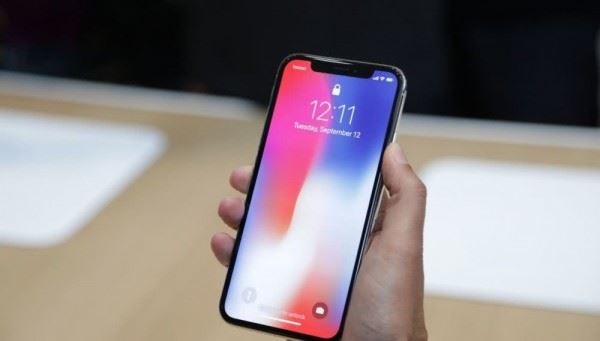 iPhone XR升级iOS13全方位体验测试 苹果XR升级iOS13怎么样_苹果手机_手机学院_本站