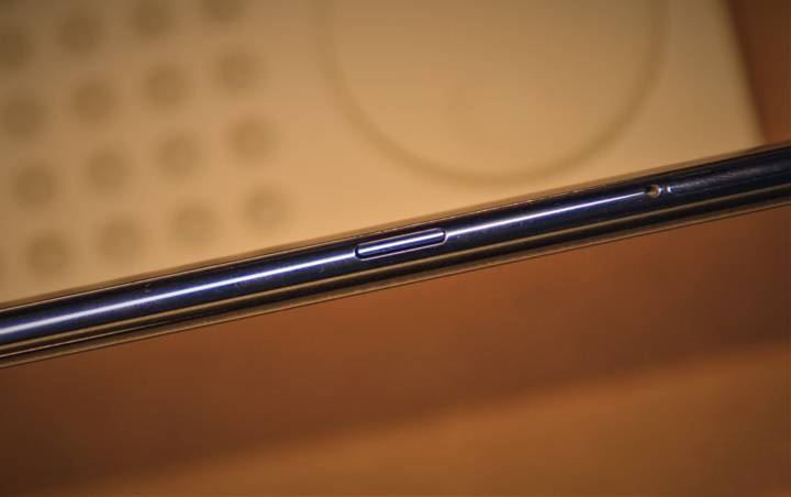 小米9和iPhone XR哪个值得买 小米9和iPhone XR手机区别对比_手机评测_手机学院_本站