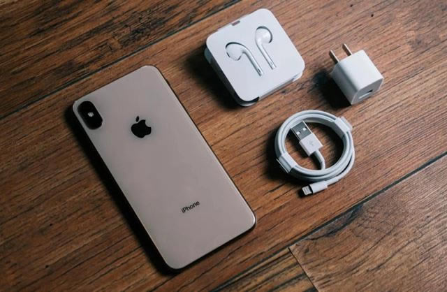 iPhone Xs和iPhone X哪个值得买 苹果iPhone X和Xs区别对比介绍_苹果手机_手机学院_本站