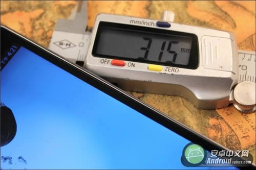 PPI�ߴ�441�ġ��Ե�����Ļ ���N003�ֻ�����