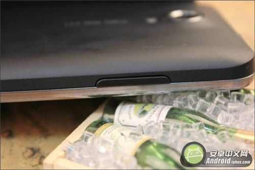 PPI�ߴ�441�ġ��Ե�����Ļ ���N003�ֻ�����