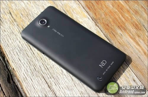 PPI�ߴ�441�ġ��Ե�����Ļ ���N003�ֻ�����