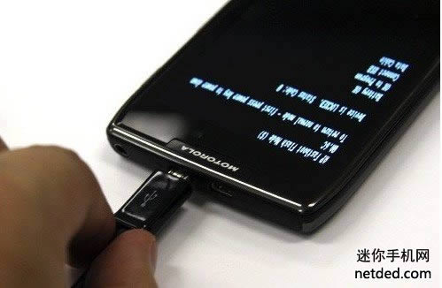 Ħ������ DROID RAZR HD (XT926) ͨ��RSD��ˢ�װ���ש ˢ���̳�