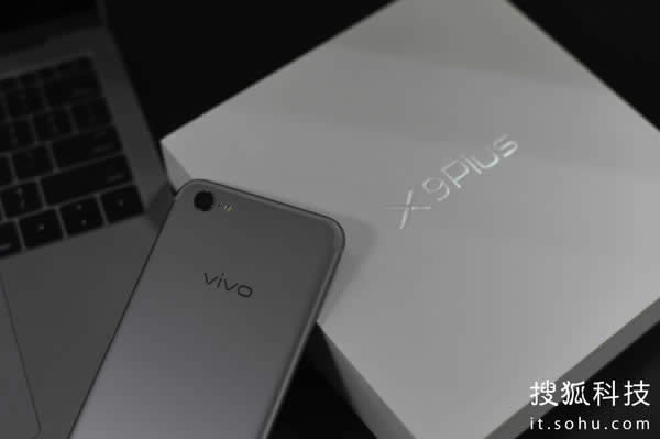 vivo X9Plus星空灰外观好看吗？vivo X9Plus星空灰开箱图赏_手机技巧