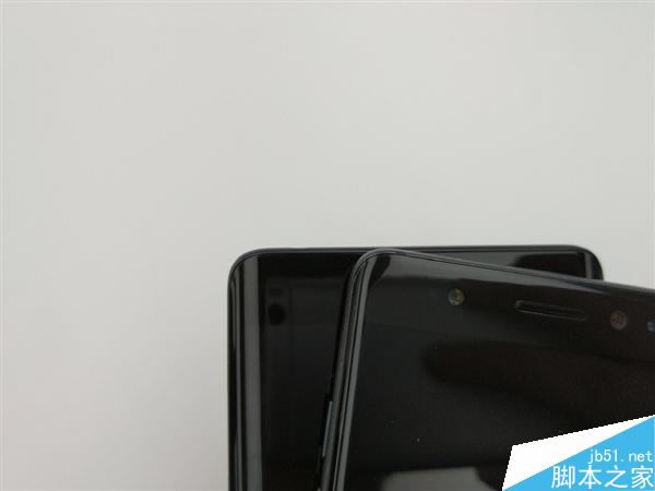 差距有多大?小米Note 2和三星Note 7的真机对比图_手机评测_手机学院_本站
