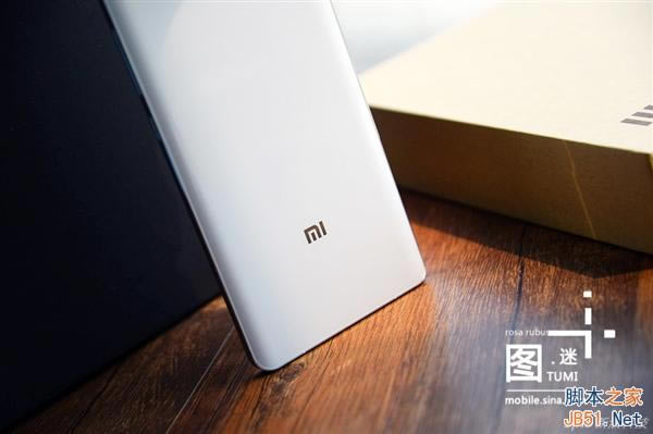 新版小米Note开箱图赏:全网通/更纯净