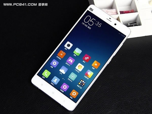 小米Note白色好看还是黑色好看？小米Note白色与黑色对比评测