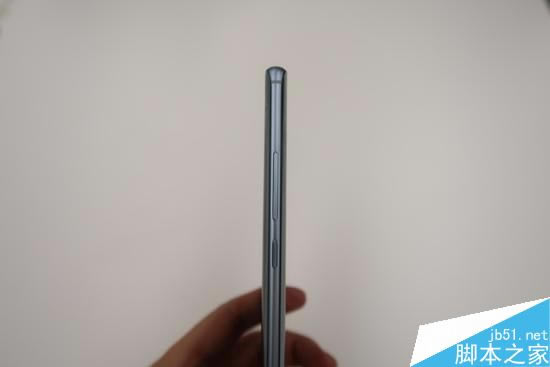 你更喜欢哪一款?小米Note 2亮黑和冰川银双色高清图赏_安卓手机_手机学院_本站