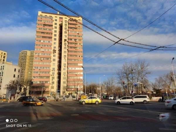 小米civi和小米11区别是什么 小米civi和小米11对比评测_手机评测_手机学院_本站