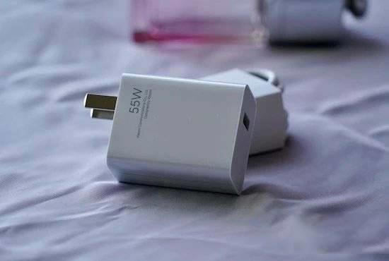 小米11素皮版有哪些优缺点 小米11素皮版优缺点分析_手机评测_手机学院_本站
