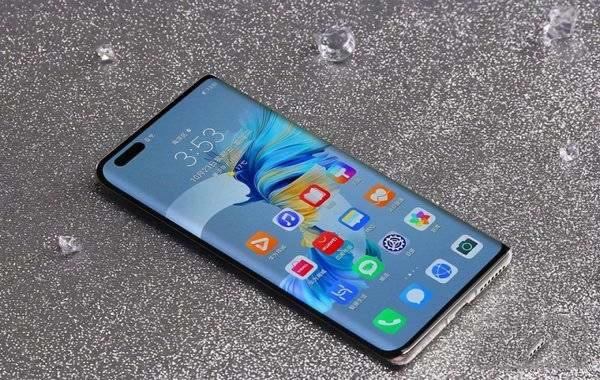 小米11和苹果12promax有什么不同 小米11和苹果12promax区别对比_手机评测_手机学院_本站